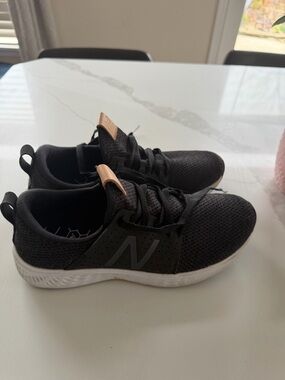 Women New Balance Fresh Foam Cruz v1 Reissue sneakers.